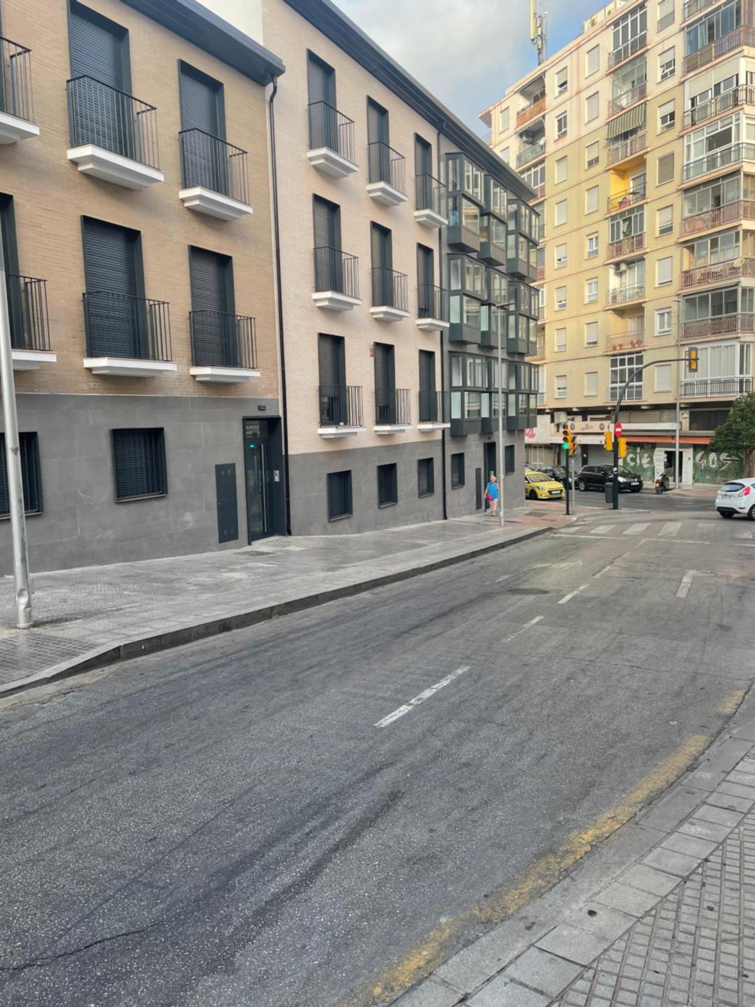 Precioso Apartamento En Malaga Centro Luaran gambar